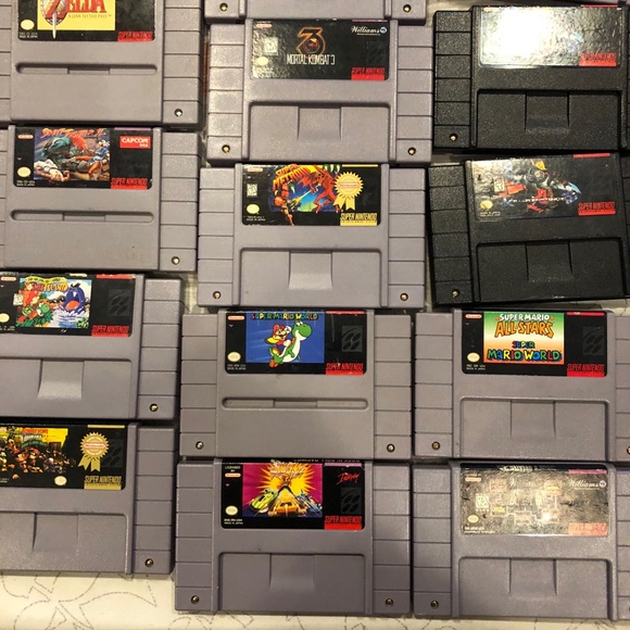 Super Nintendo Game Console - Picture 5 of 6